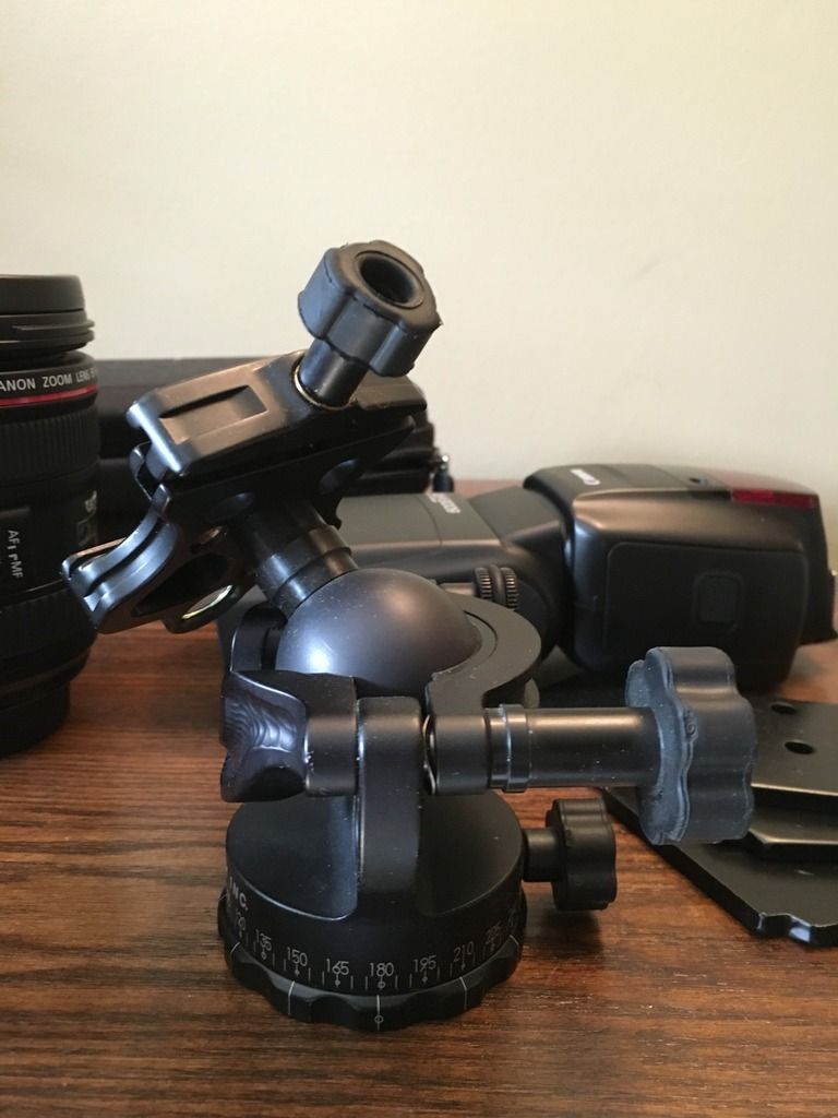 IMAGE: http://i634.photobucket.com/albums/uu64/DanielFrankPhoto/9022569D-618B-4EDE-80A5-CA583890BE2A_zps550hzttq.jpg