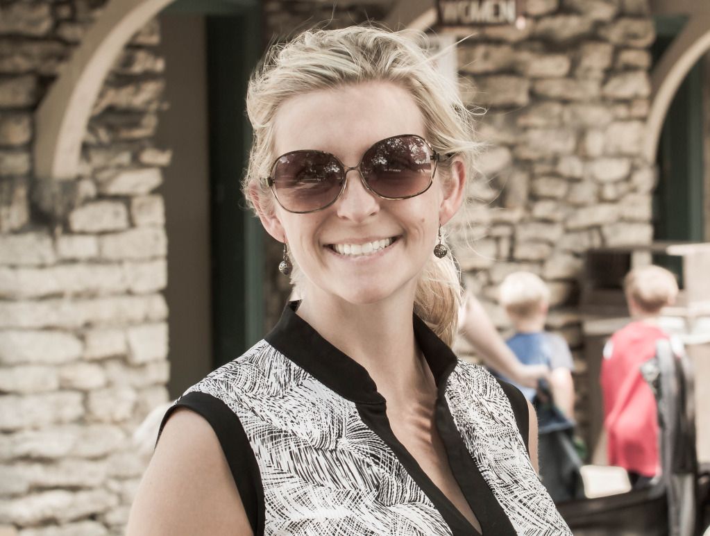 IMAGE: http://i634.photobucket.com/albums/uu64/DanielFrankPhoto/IMG_1787.jpg