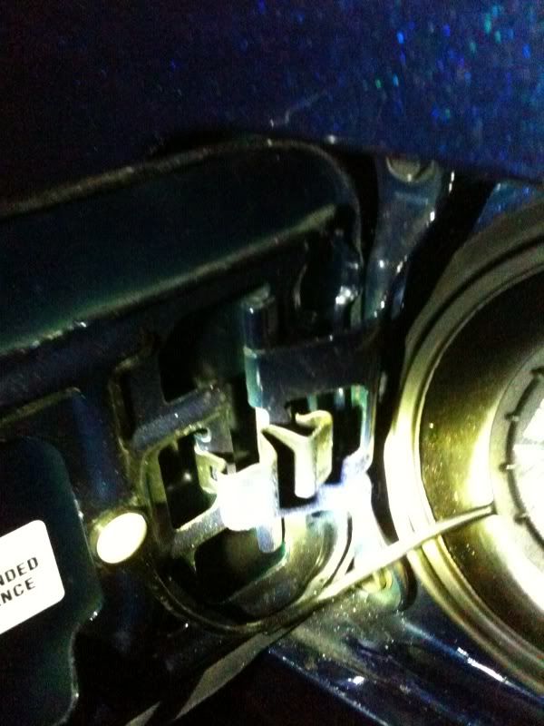 Nissan pathfinder gas door stuck #5