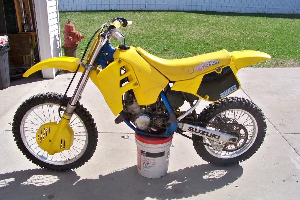 rm 100 dirt bike