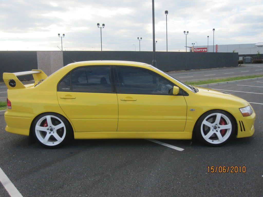 Evo 7 Yellow