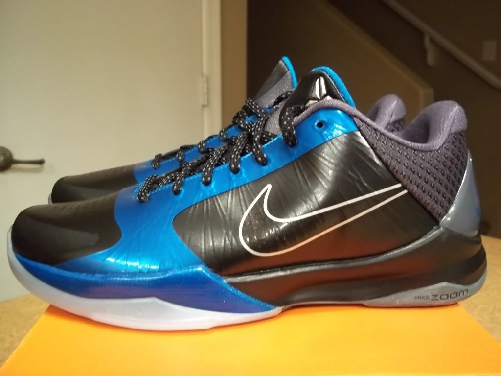 kobe 5 protro dark knight