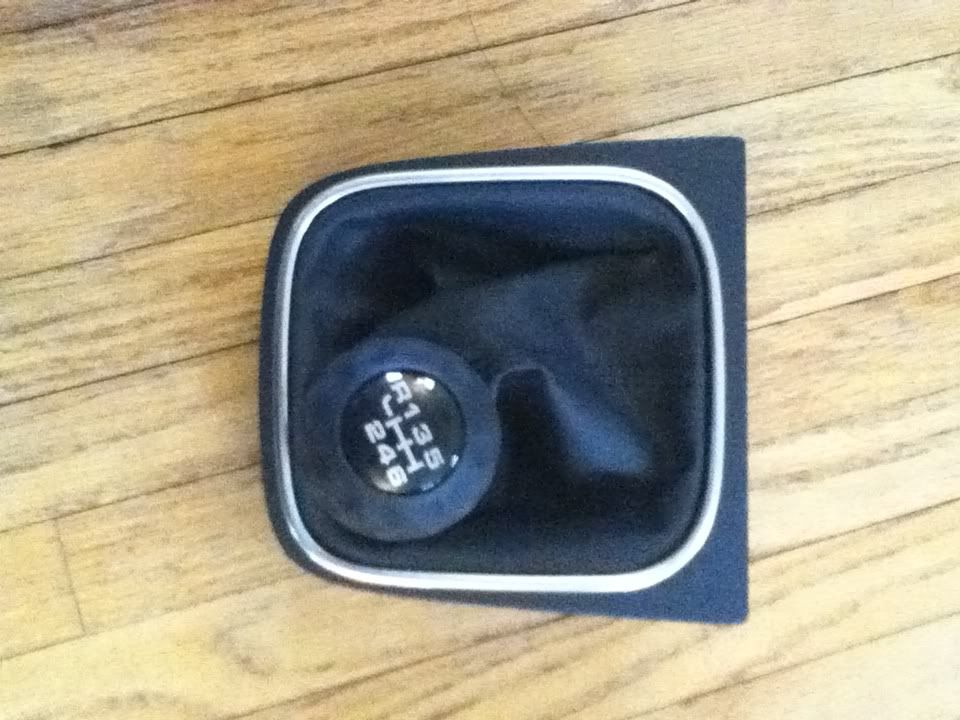 FS OEM MKV Golf Ball Shift Knob/Boot/Surround Brand New GOLFMKV